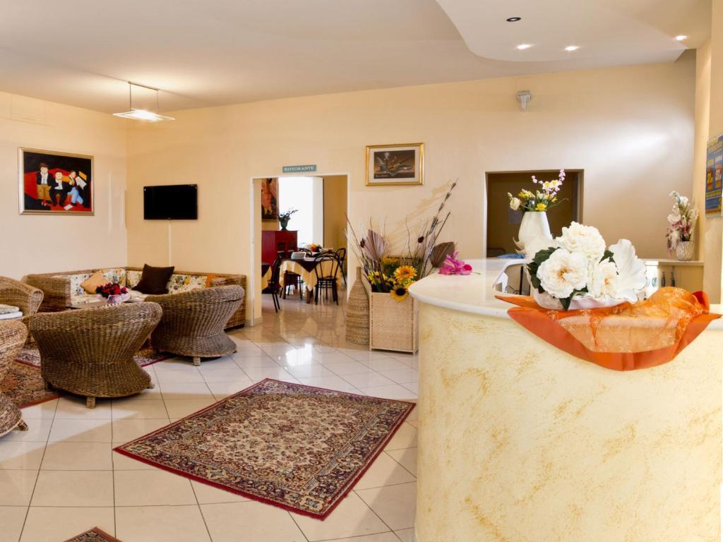 צ'סנטיקו Villa Silvie Rose מראה חיצוני תמונה